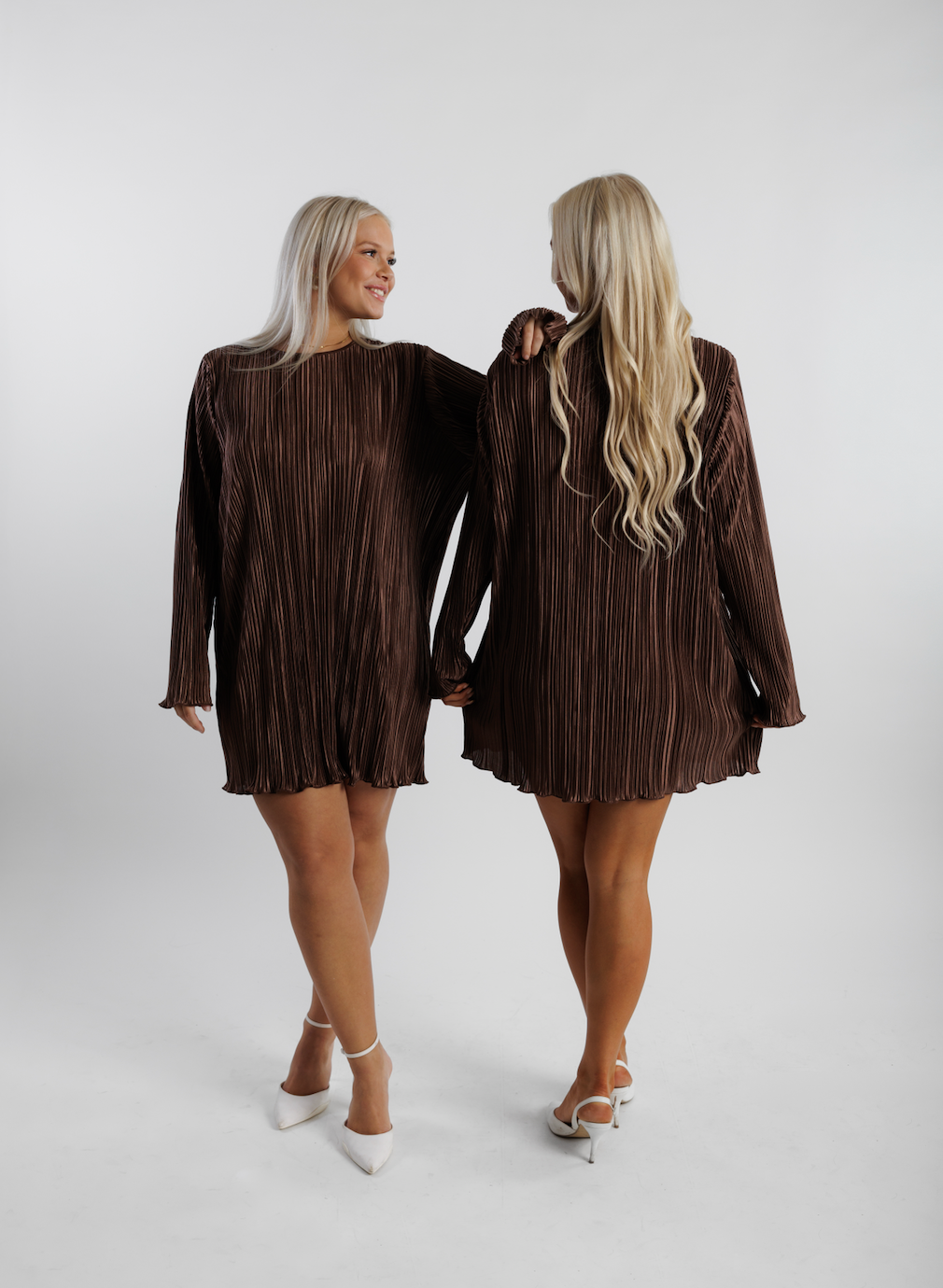 Kelly Brown Mini Kjóll