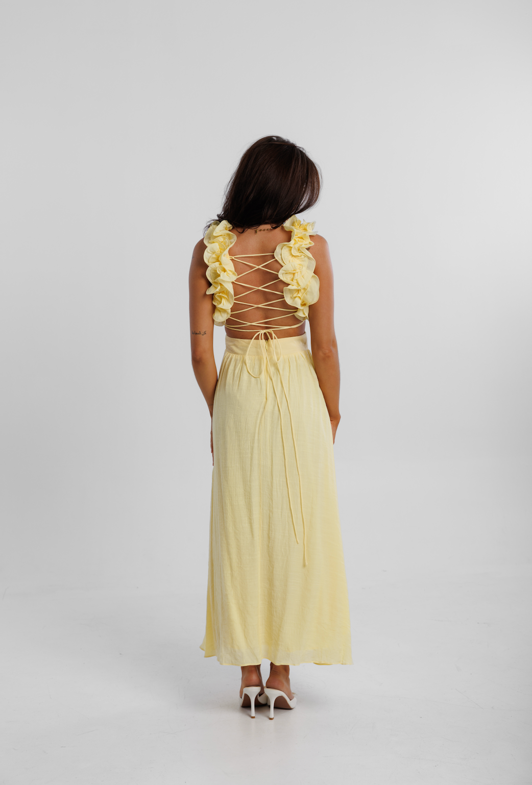 Ruffle maxi kjóll (petite)